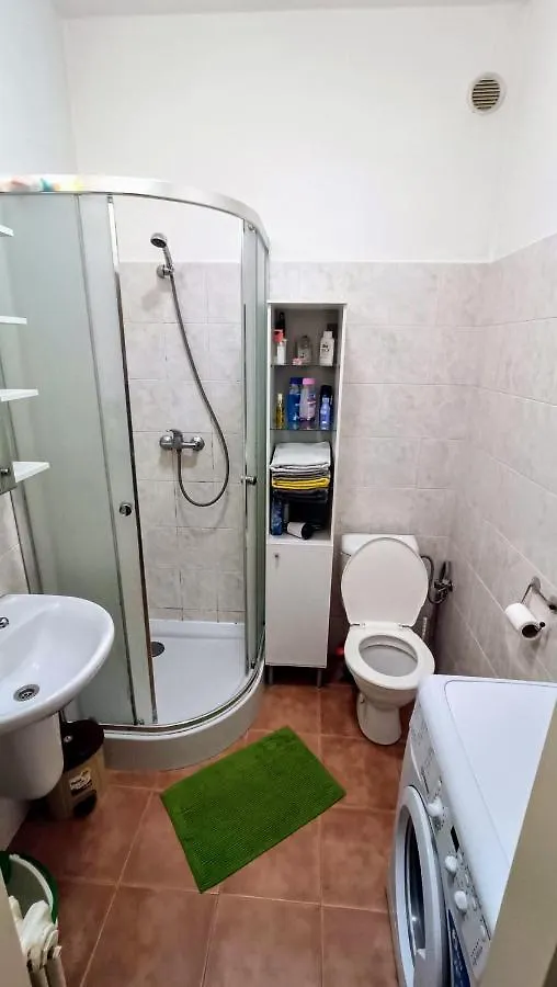 Nice Apartment By The Center Praga