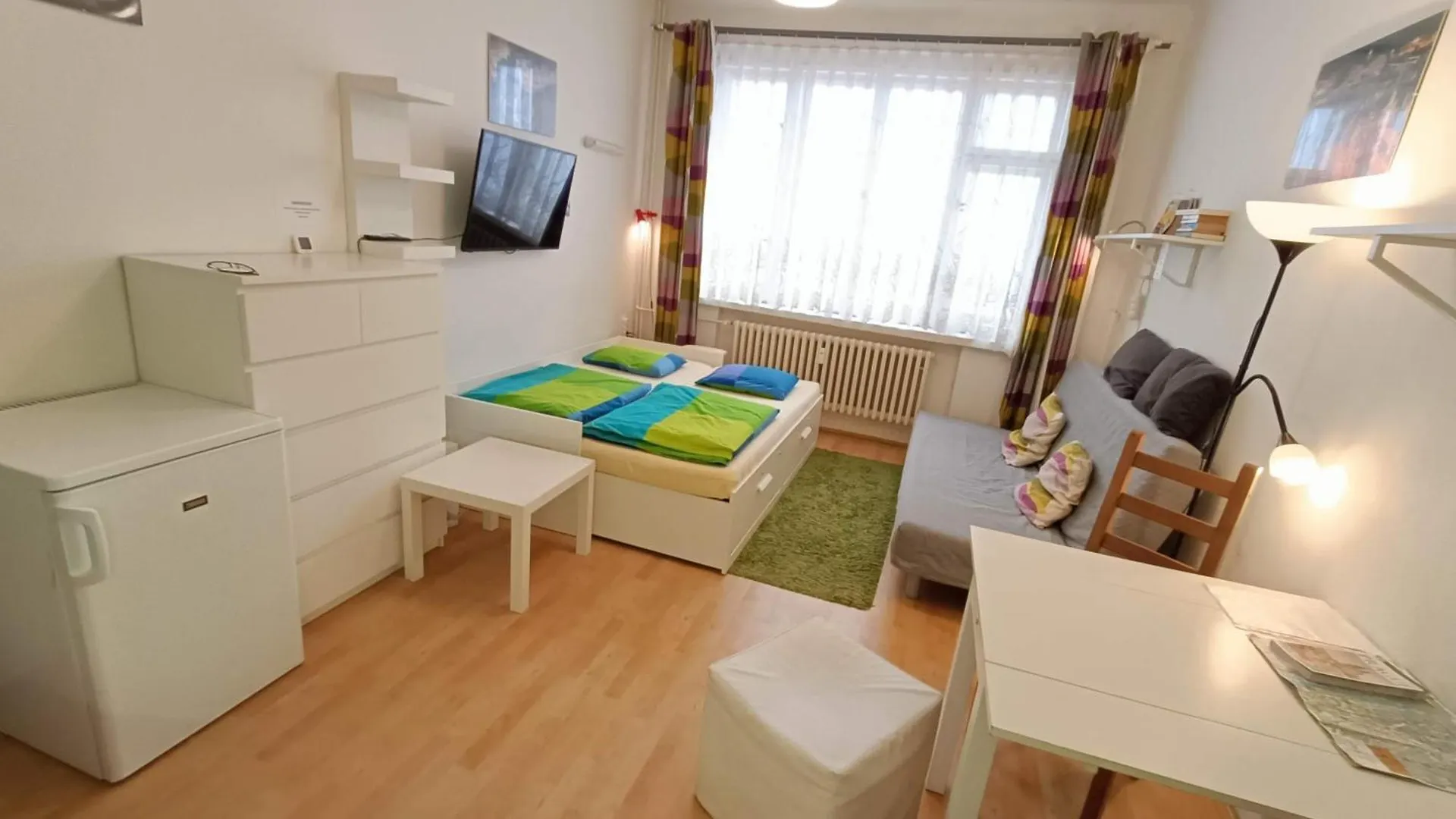Nice Apartment By The Center Praha